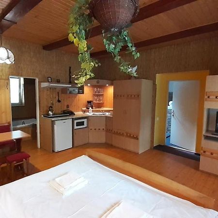 Resort Chribska Apartmany Adri 外观 照片