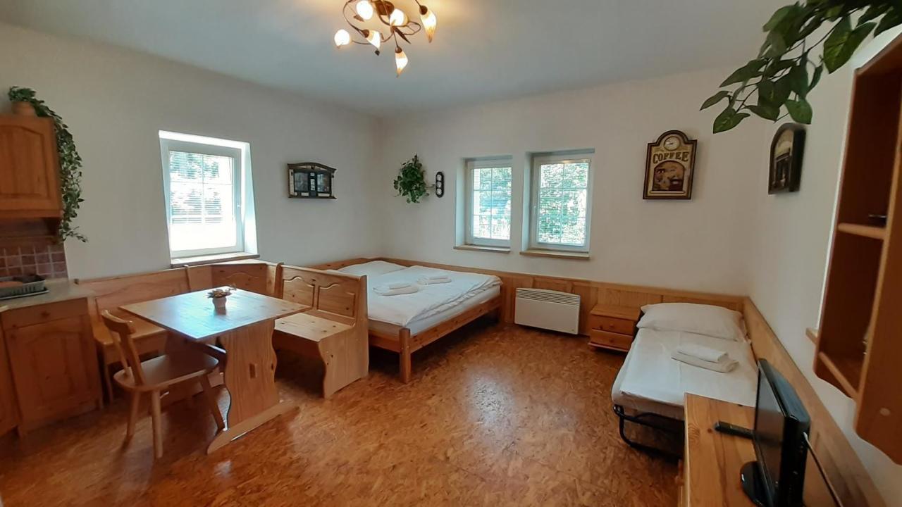 Resort Chribska Apartmany Adri 外观 照片